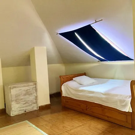 Charming House In Bastian Holiday home